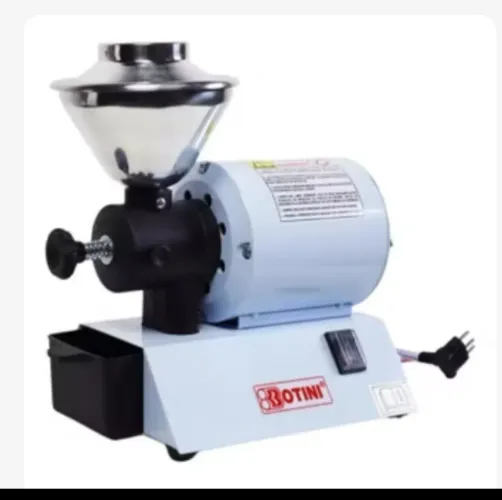 Vendo um moedor de tempero e café novo na caixa.