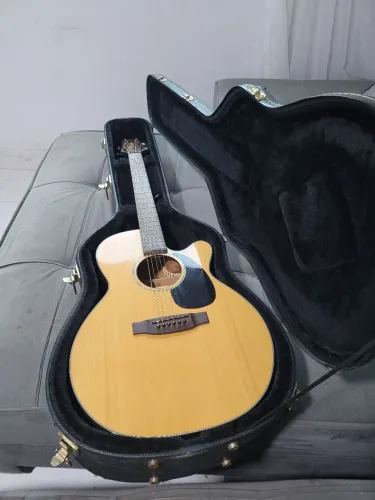 Violão Takamine EG440C
