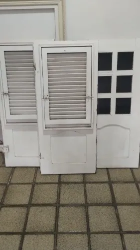 Janela pau Darco 150x100