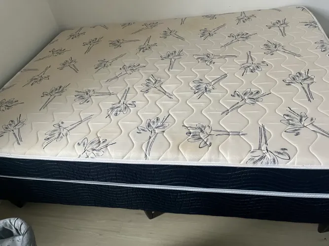 Cama Box Casal Ortobom - Ótimo Estado 