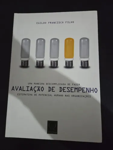 Livro uma maneira descomplicada de fazer avaliação de desempenho