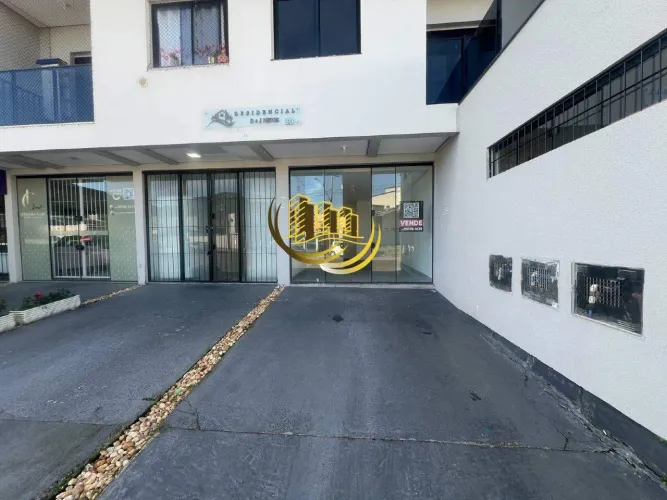 Sala Comercial à venda, no Bairro Bela Vista, Palhoça-SC, com , sendo , com 1 vaga