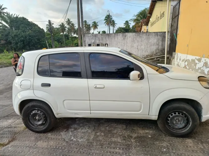 Fiat Uno Drive 1.0 Flex 6V 5P 2019