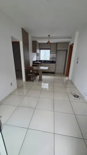 Apartamento semimobiliado para venda ou locação no bairro Aventureiro em Joinville/SC.