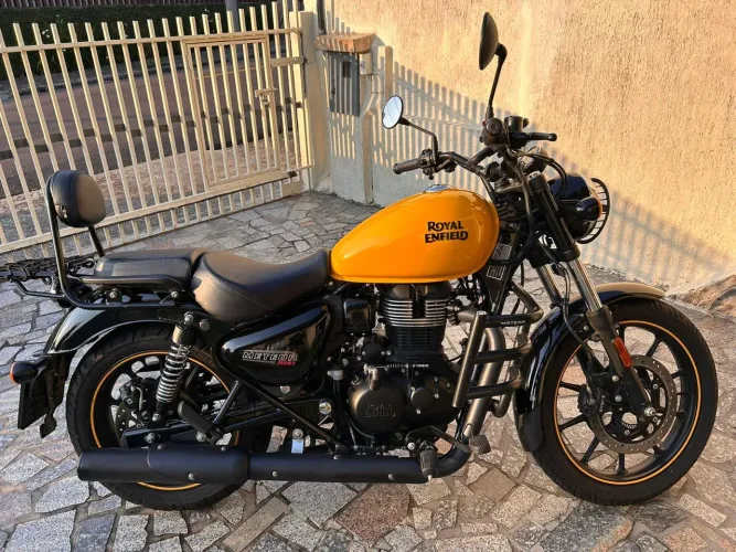 Royal Enfield Meteor 350 Fireball 2022/23 - Impecável, 14.500 km