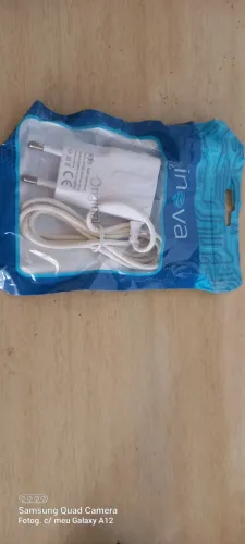 Carregador de celular
