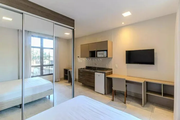 Studio Mobiliado para Venda e Locação com 30M² no Centro Histórico de São Paulo - Próximo