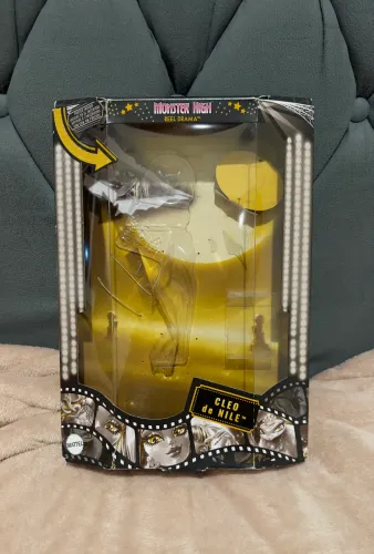 caixa monster high cleo reel drama