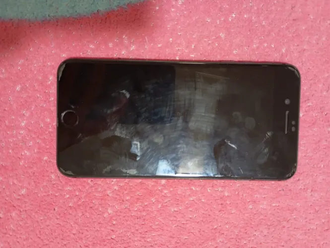 IPhone 8 Plus Perfeitas Condições Bateria 100% 64 GB