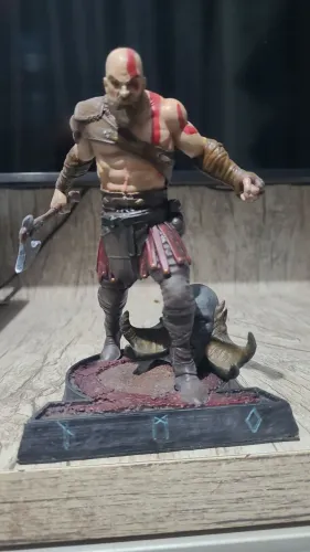Kratos God of War  15cm 