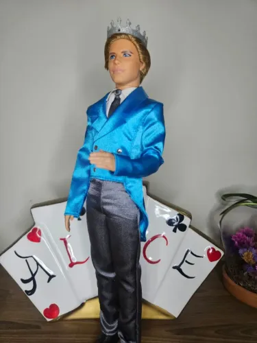 Boneco Ken de Barbie em a Princesa e a Pop Star