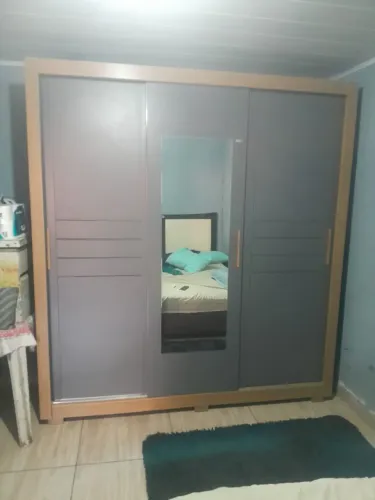 Guarda roupa de casal