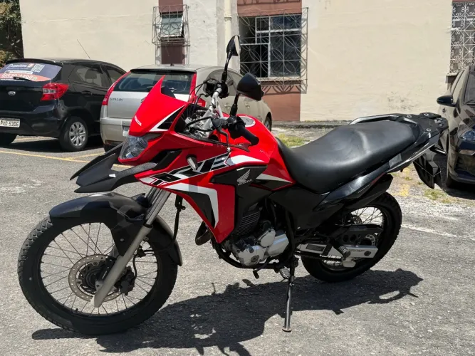 Vendo Moto XRE 300 Rally 