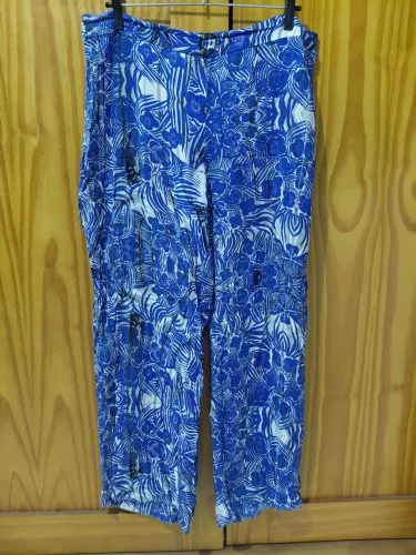 Calça ENJOY nº42 tecido confortável 