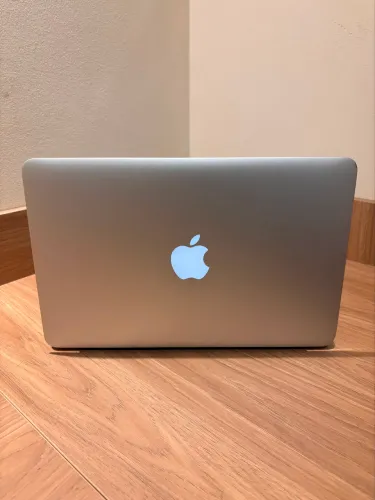 MacBook Air 11 pol (2014) - Excelente estado