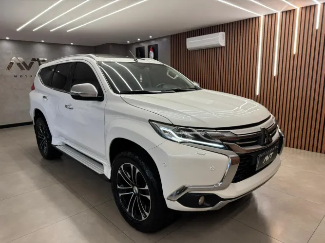 Mitsubishi Pajero Sport HPE 2.5 4X4 Diesel Aut. 2020