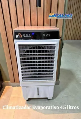 CLIMATIZADOR 45L COM CONTROLE MARCA GOAR NOVO