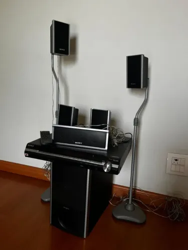 Home Theater Sony DAV-DZ275 (sistema DVD Home Theater 5.1 canais)