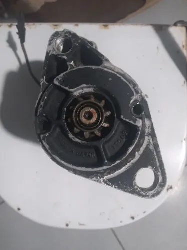 Motor de arranque do omega