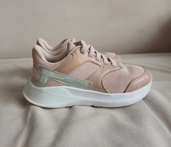 Tênis infantil Klin menina tam 29 palmilha mede 19 cm