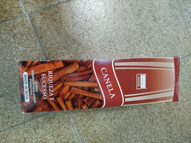 Incenso canela Dharshan caixa fechada 25 un 
