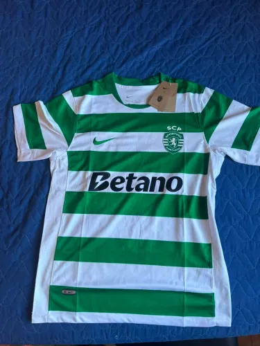 Camisa Sporting Home 2025/26 sem número M