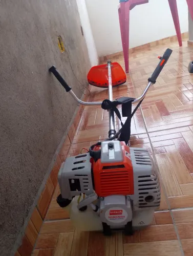 Roçadeira Intech Machine 51,7cc (2024) + Kit Completo com Cinto de Apoio