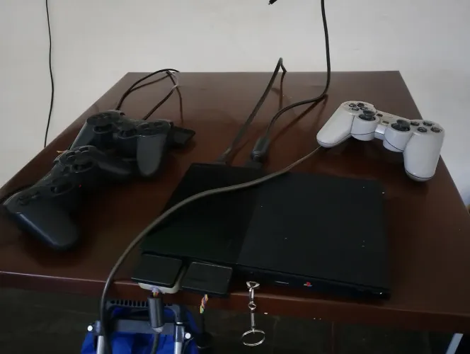 Vendo play 2 completo