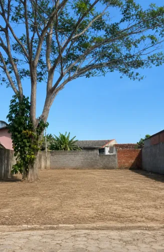 TERRENO À VENDA - ILHA DE MOSQUEIRO/PA. Localização privilegiada. FAROL