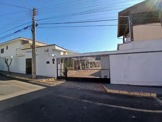 Locação de Casas / Condomínio na cidade de Américo Brasiliense