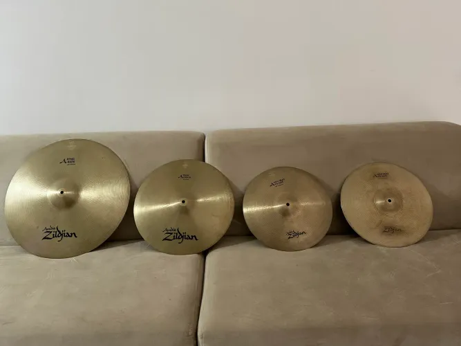 Kit pratos bateria Zildjian AVEDIS novíssimo