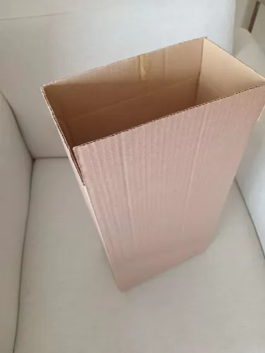 Caixa de papelão para 2 garrafas