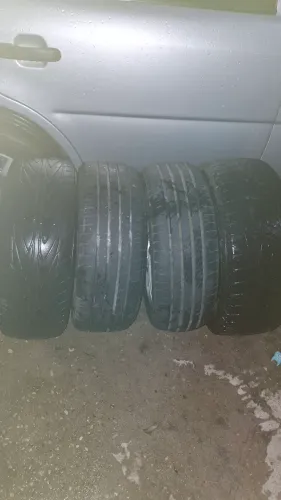 Rodao aro 15 peus meia vida aro 15