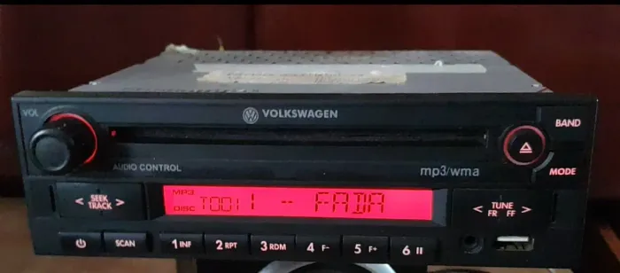 Rádio Cd Player Usb Mp3- Vw Original - Bluetooth No Auxiliar