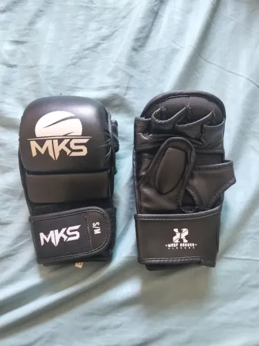 Luva MMA e grappling MKS. (NOVA)