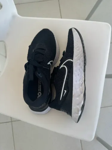 Nike React Infinity Run Flyknit 