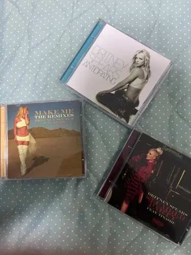Britney Spears - Fã made Anticipating, Make Me e Slumber Party