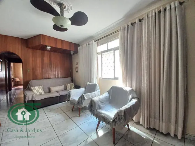 Apartamento de 3 Dormitórios à Venda no Marapé, Santos/SP Amplo, confortável e com garagem