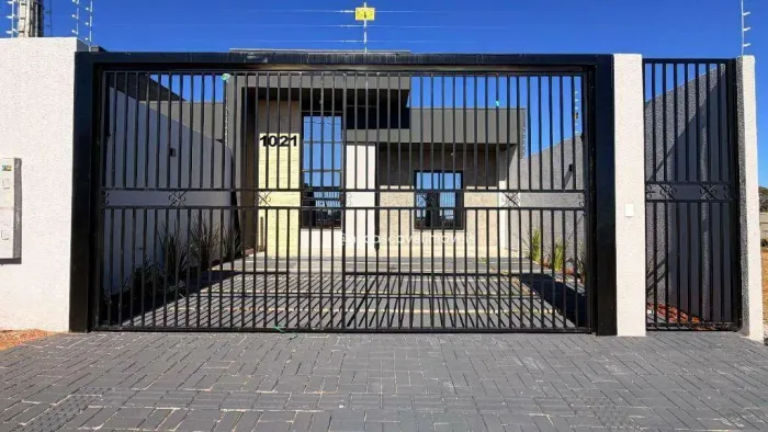 Casa com 2 dormitórios à venda, 69 m² por R$ 550.000 - Tropical IV - Cascavel/PR