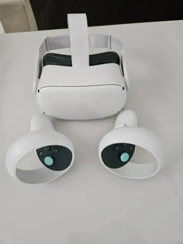 Meta Oculus Quest 2, 256 GB, mais Elite Strap com Bateria + Case, importado USA, seminovo.