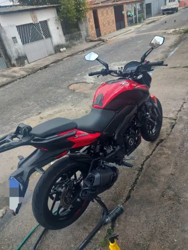 Bajaj dominar 250 único dono