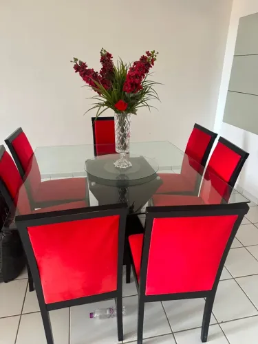 Vendo mesa tampo de vidro 8 cadeiras