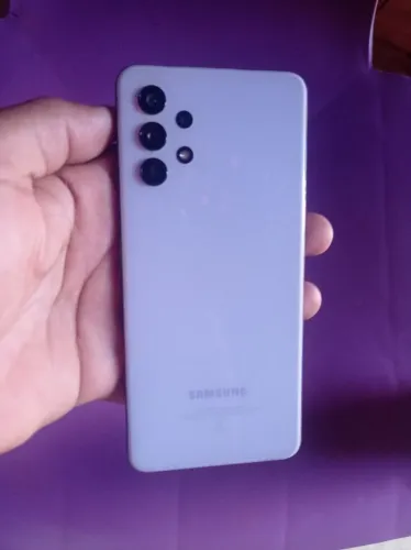 Vendo a32 Samsung perfeitas condições sem troca de tela