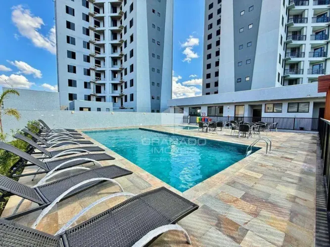 Apartamento com 2 dormitórios para alugar, 54 m² por R$ 2.650,00/mês - Vila Emília - Marin