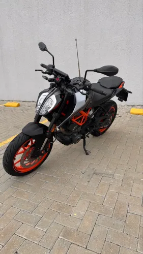 KTM DUKE 390 EXCELENTE