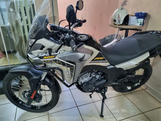 Sahara 2026  com 6 mil km pego moto de menor valor