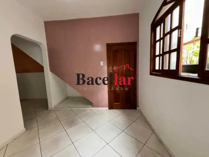 Apartamento : Casa / Residencial / Engenho Novo