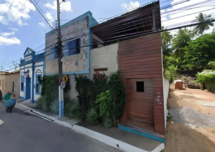 Casa com 3 Quartos com Mezanino e Varanda Gourmet à venda em Porto de Pedras