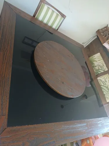 Mesa com tampo vidro