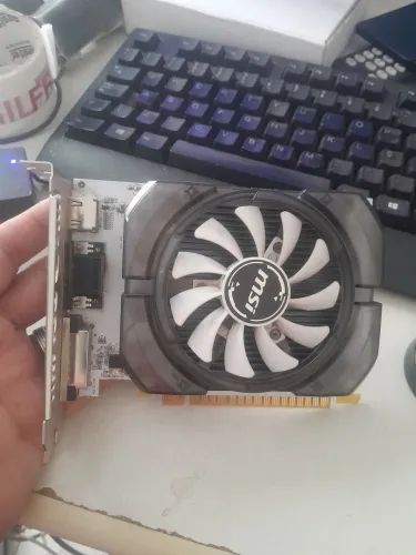 Placa de vídeo gt730 4gb